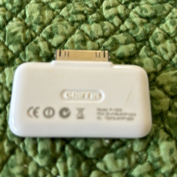 Itrip. Covert your iPod to play through a radio station in your car. . - Picture 2 of 2